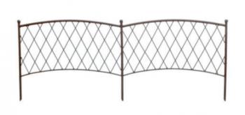https://www.prenker.hu/media_ws/10001/2021/idx/intermas-classic-metal-border-diszes-festett-fem-szegely-0-4-x-1-m-2.jpg